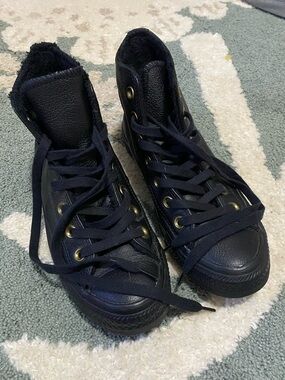 Converse Black High-Top Sneakers with Plush Lining
